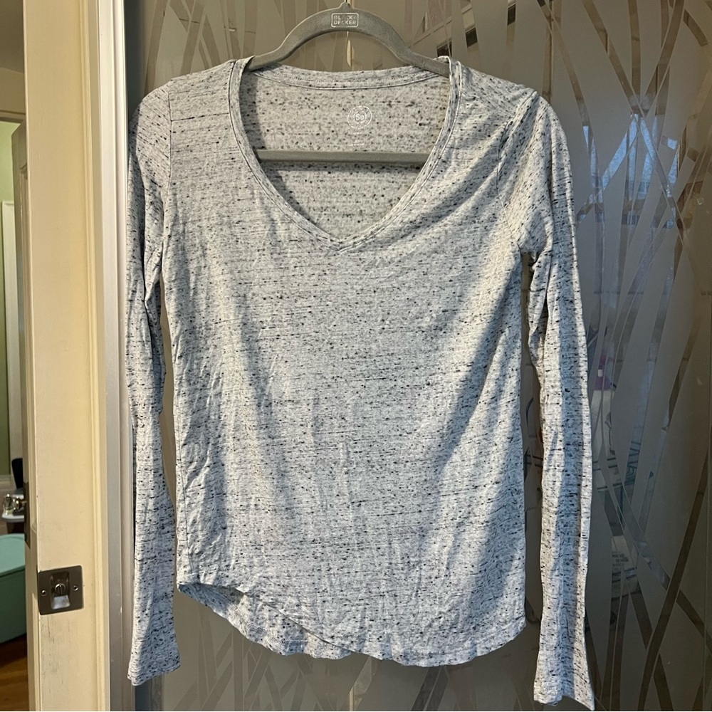 Basic Light Gray V Neck Long Sleeve